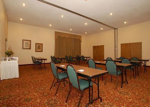 Days Inn By Wyndham Lexington Instalações foto